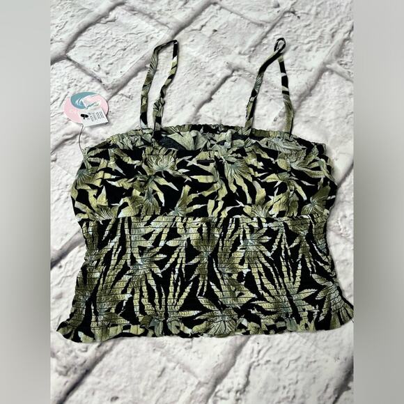 VOLCOM Coco smocked Jack’s Surfboard crop Cami top new - Picture 4 of 9